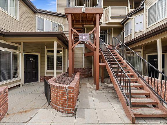 5th image of 6001 S Yosemite Street #E101