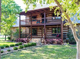 709 High River Rd, Fredericksburg, TX 78624