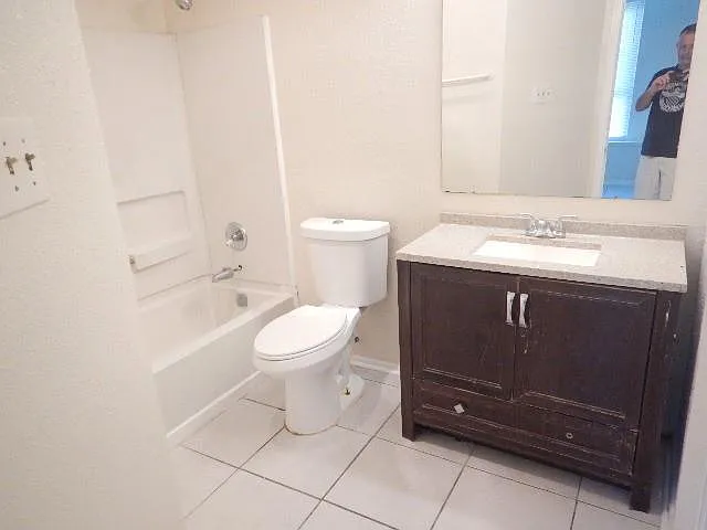 3441 Catalina Dr — Photo 9