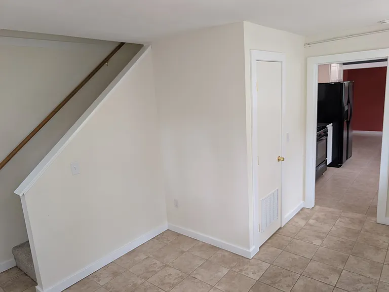 7911 N Woolsey Ave — Photo 28