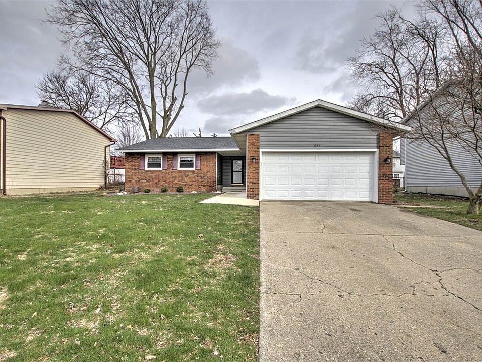 1st image of 852 S Jefferson Dr