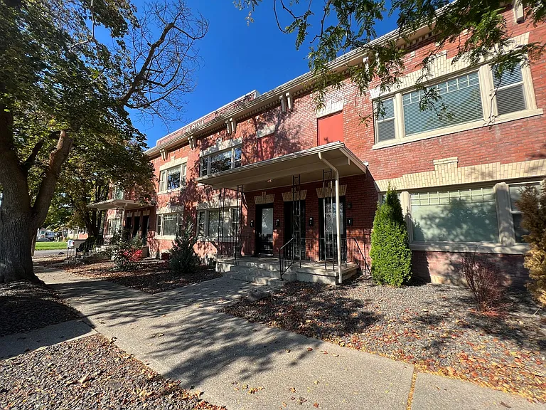 Welcome to Albina Apartments! — Photo 2