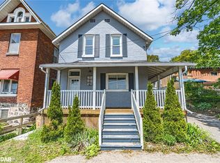 1046 Harbourview Dr, Midland, ON L4R5J4