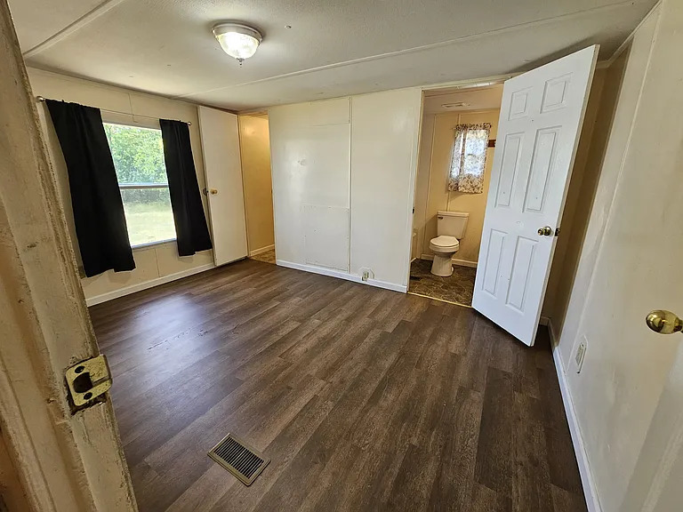 607 Tater Peeler Rd #15 — Photo 8