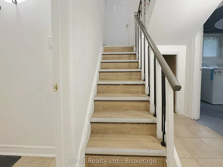 4 Longbridge Rd — Photo 12
