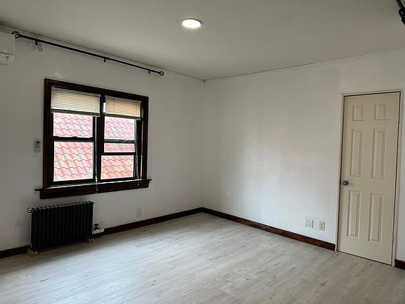 3rd image of 50-35 194th St Floor 2