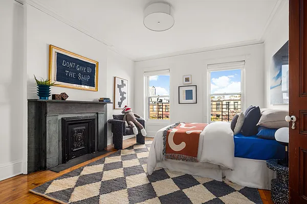 Sold by Corcoran | media 34