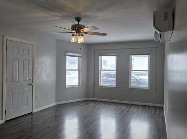400 W Elm St APT 1