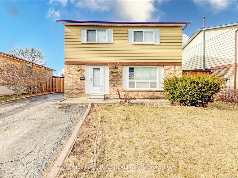 97 Dunsfold Dr #BASEMENT — Photo 2