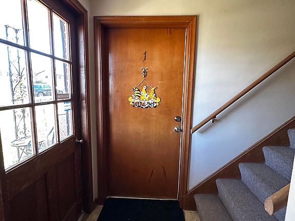 2nd image of 4858 S 121st St