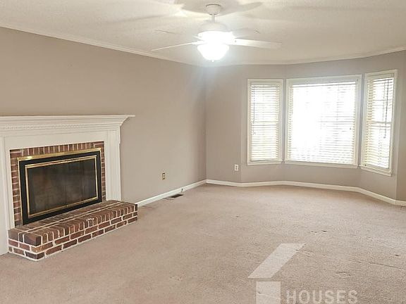 3rd image of 3 McBee Chapel Rd