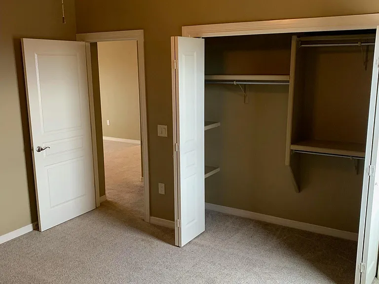 4313 Levante Dr — Photo 17