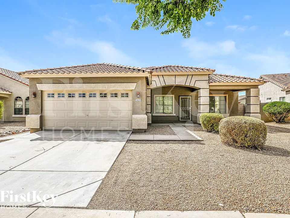 14251 W Crocus Dr