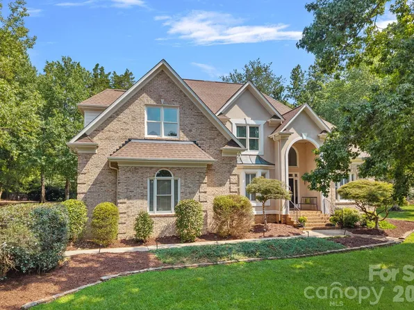 5006 Cranston Ct, Charlotte, NC 28277