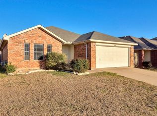 10821 Deer Trl, Fort Worth, TX 76140