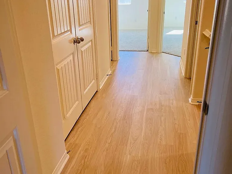 24119 Tuscany Ave — Photo 17