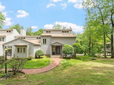 77 Parkhurst Dr #77, Westford, MA, 01886