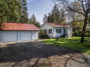 39622 SE Spruce St, Snoqualmie, WA 98065