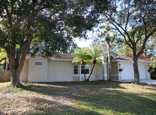 1498 Alberni St NW, Palm Bay, FL 32907