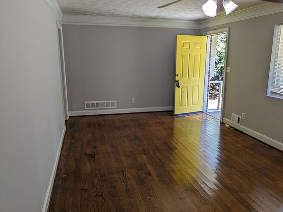 4th image of 1759 Salina Dr