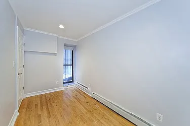 Sold by Isen & Company : Real Estate Advisors