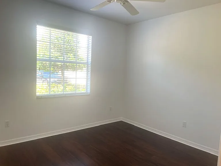 4270 Vicenza Dr #B40 — Photo 26