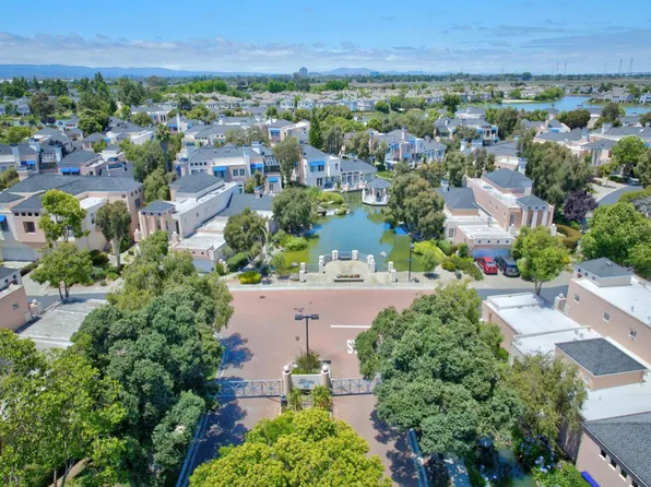 732 Mediterranean Ln, Redwood City, CA 94065