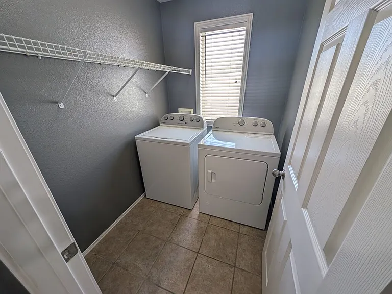 9121 Spoonbill Ridge Pl — Photo 22