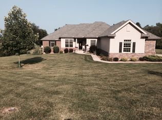 82 S Fairfield Rd, Dayton, OH 45440