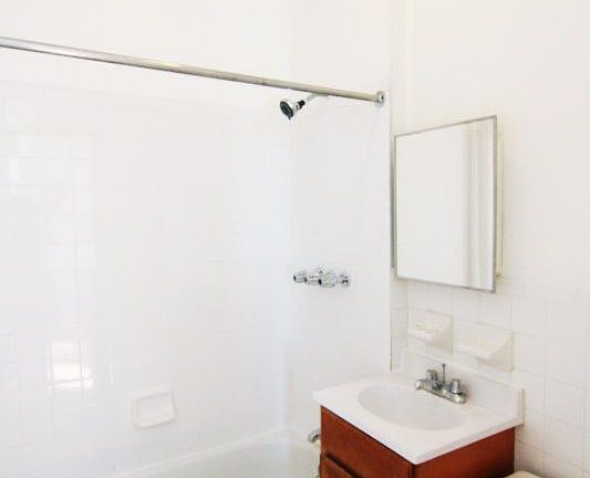 4th image of 150 W 140th St APT 3E
