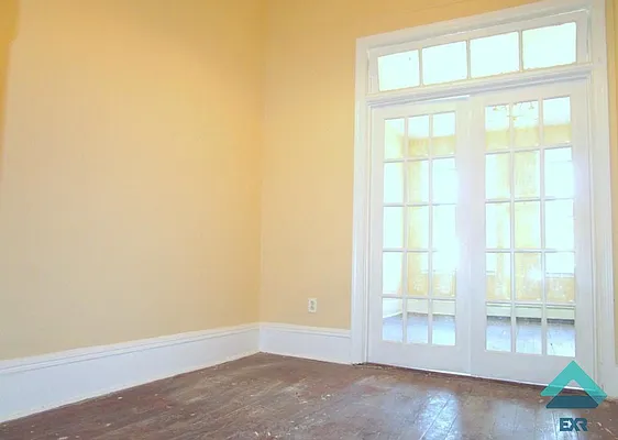 Rented by EXR | media 25