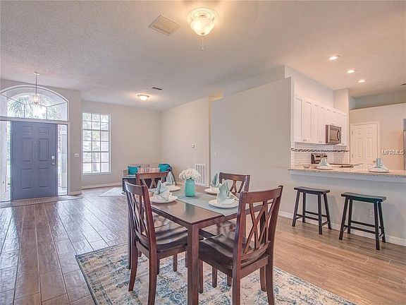 3rd image of 12105 Shady Forest Dr