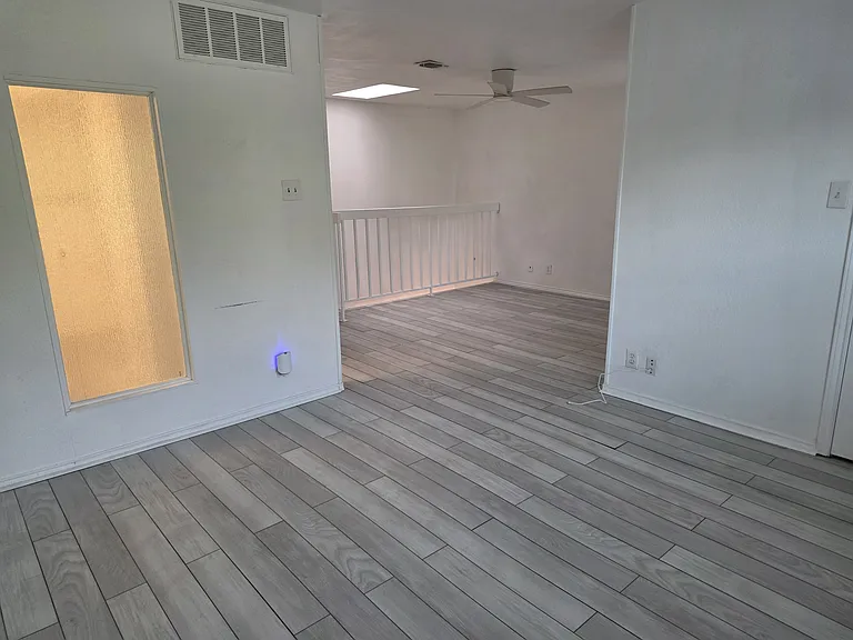 5200 Martel Ave #41 — Photo 12