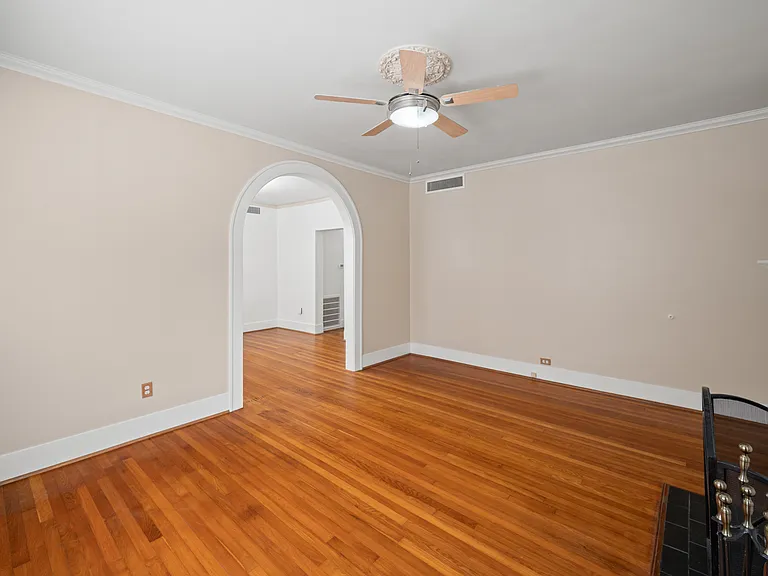 1550 Castle Ct #B — Photo 10