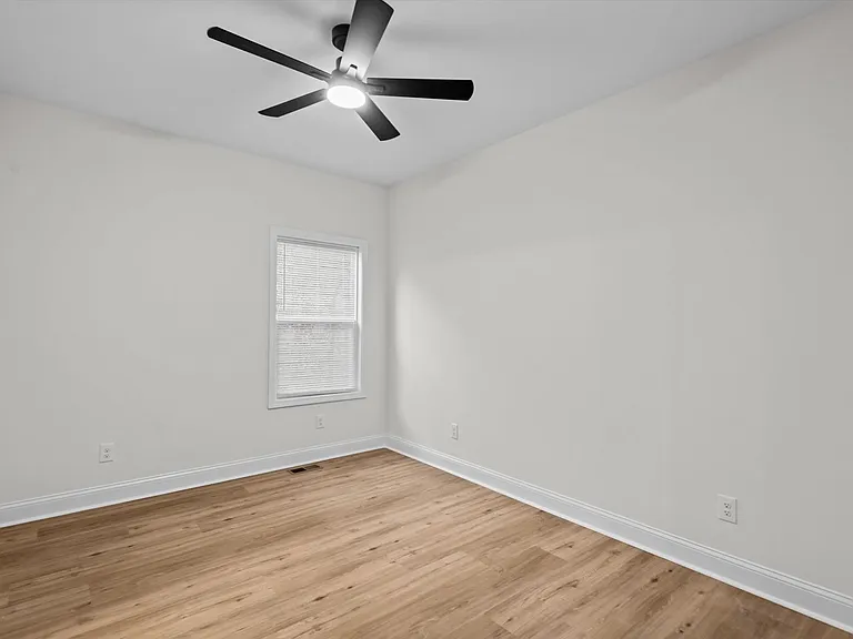 1318 House St — Photo 16
