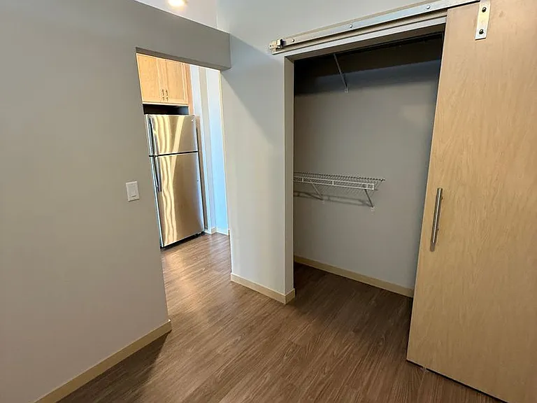 Mira Apartments — Photo 44