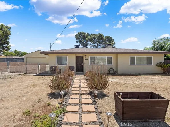 10880 Noble St, Cherry Valley, CA 92223