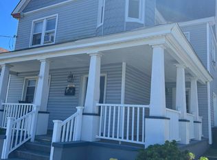 130 W Main St, Tuckerton, NJ 08087