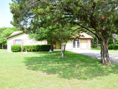 400 Heritage Trl, Granbury, TX, 76048