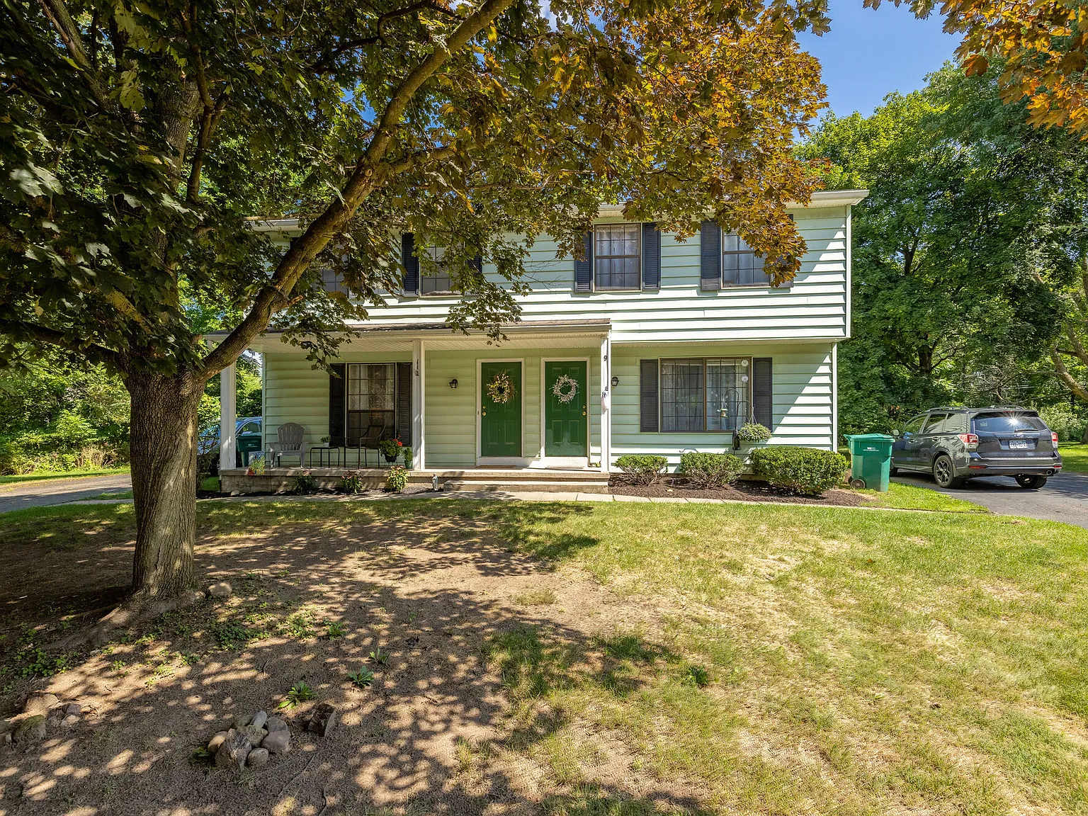 Jefferson Manor — Photo 1