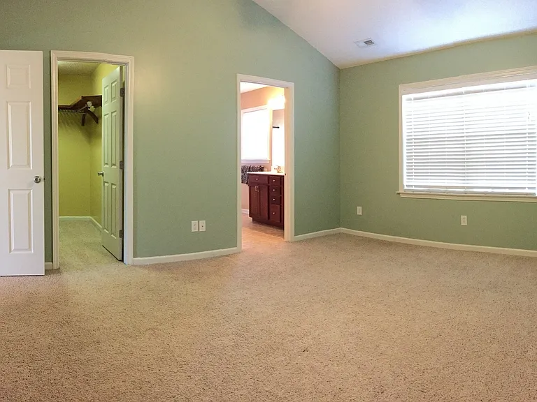 104 Runnymeade Dr — Photo 20