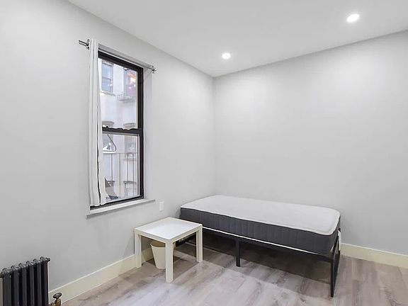 5th image of 618 W 136th St APT 2E