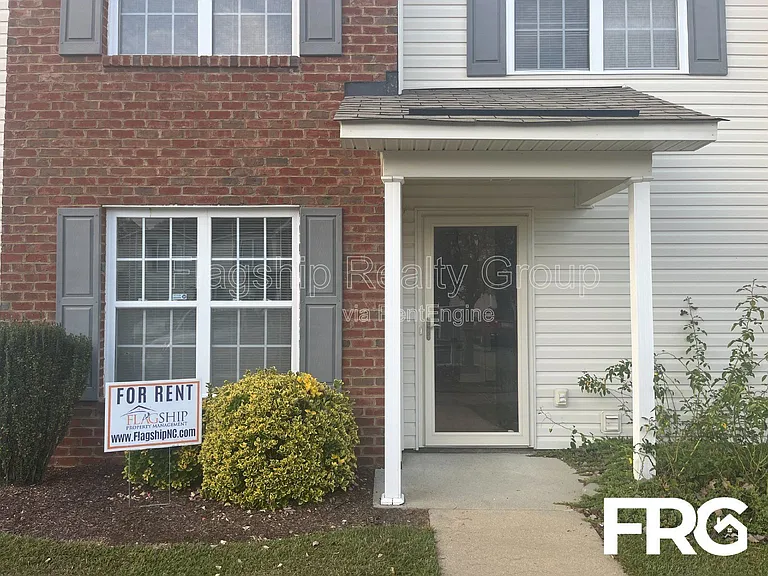4170 Dudleys Grant Dr — Photo 2