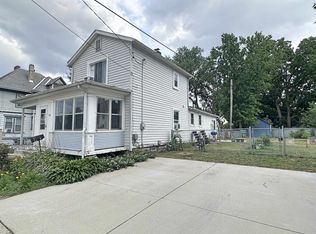 811 McKinley St, Janesville, WI 53548