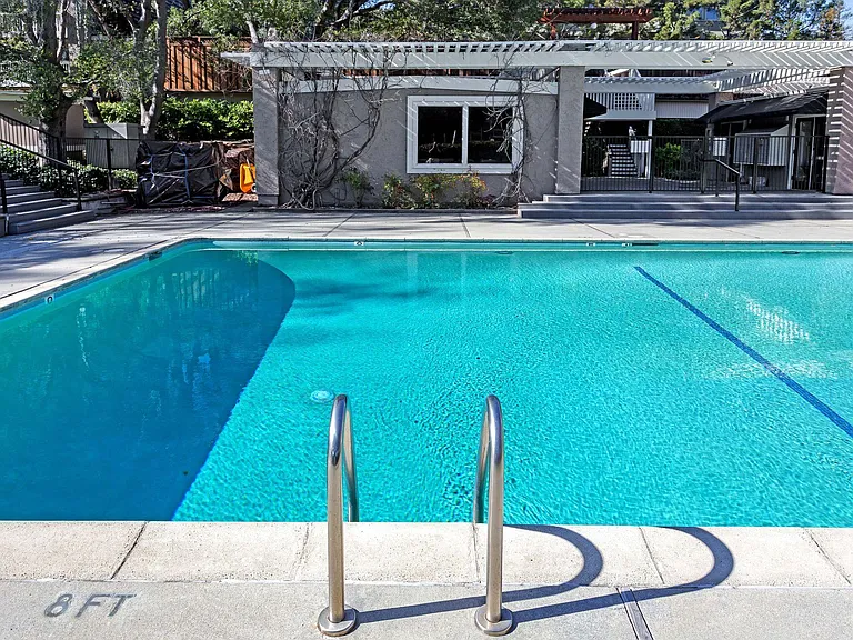 675 Sharon Park Dr #223 — Photo 30