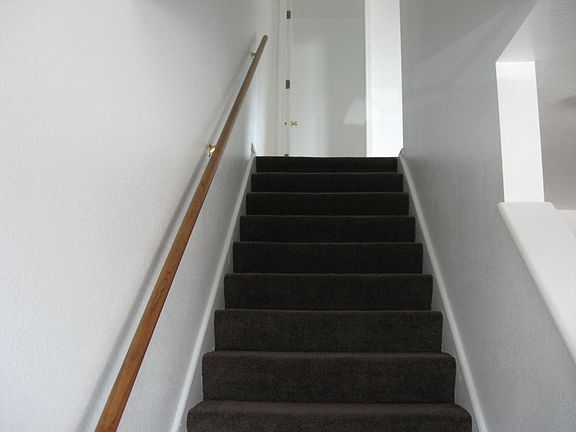 5th image of 19711 Sackett Ln