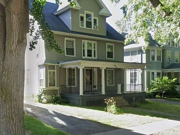 2nd image of 293 Dartmouth St