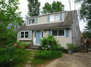 296 Morgan Ave, Old Bridge, NJ