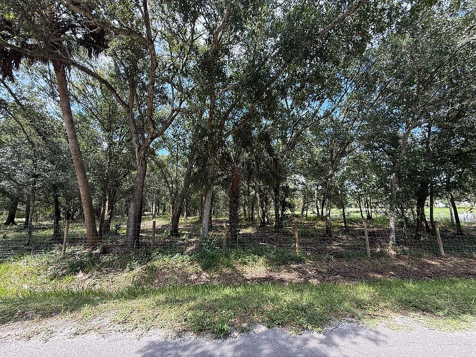 1st image of 7577 NW 86th Court