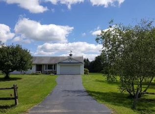 416 Hotchkiss Rd, Chenango Forks, NY 13746